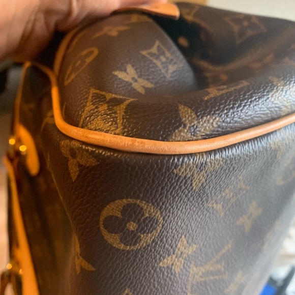 Louis Vuitton Montorgueil GM - Picture 6 of 8